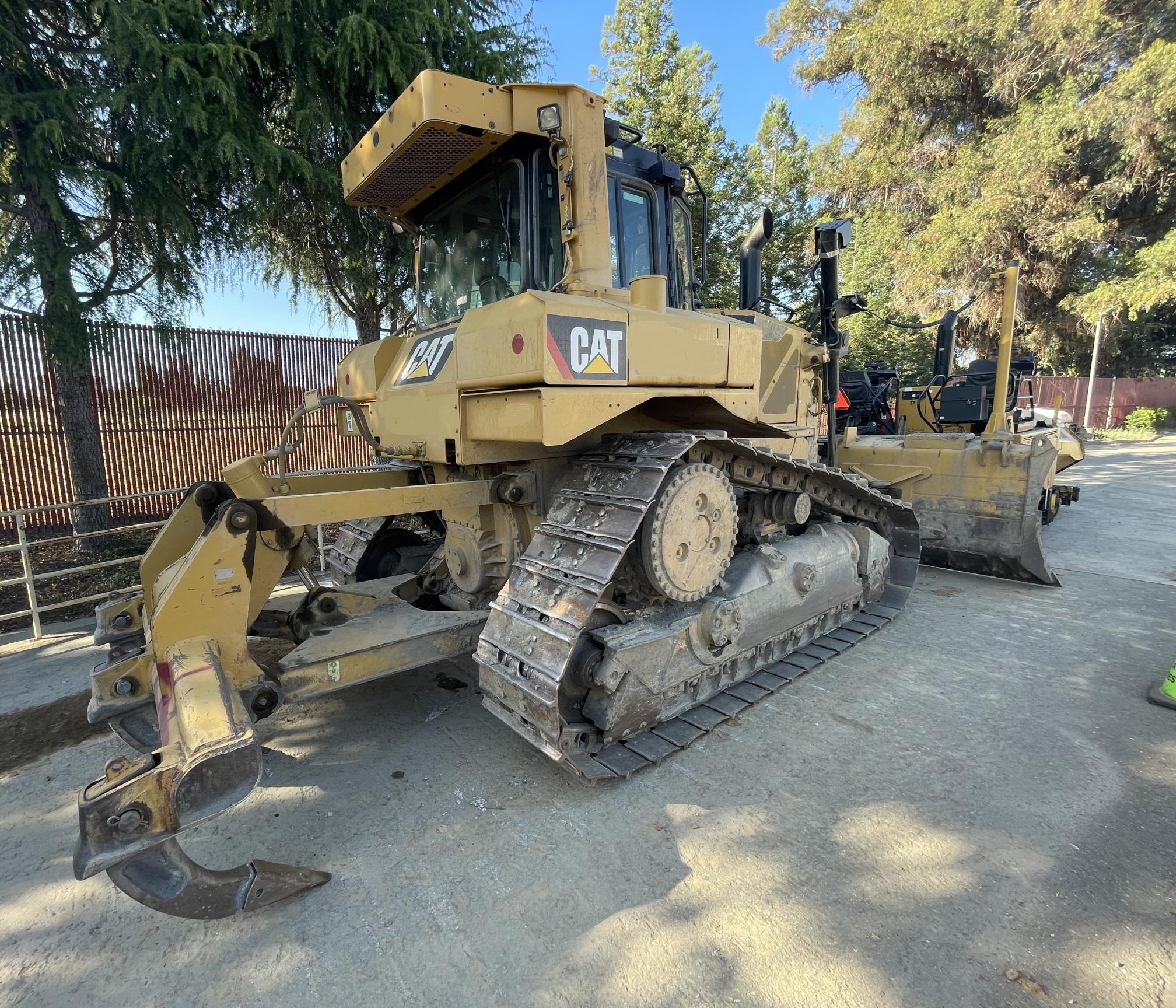 2014 CATERPILLAR D6T XL